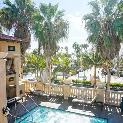 Balboa Inn