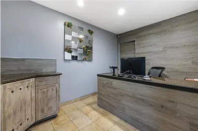 an office with a desk with a computer on it at Hotel Point Loma in San Diego