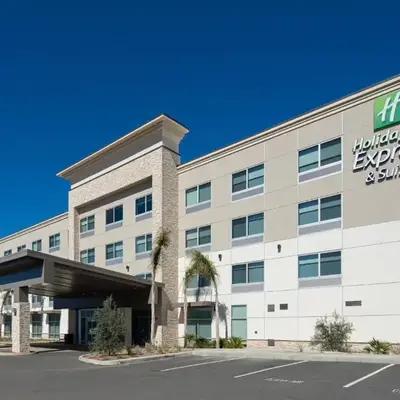 Holiday Inn Express & Suites - Murrieta by IHG