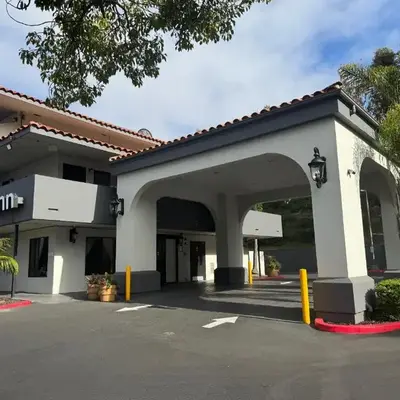 Days Inn by Wyndham Encinitas Moonlight Beach