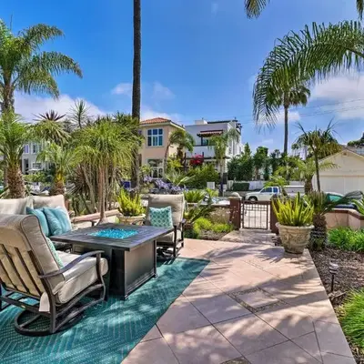Oceanside Home with Rooftop Patio