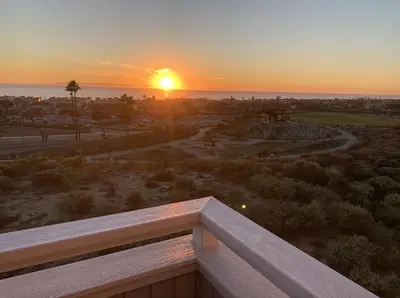 Gallery image of Ocean view AC heated Pool jacuzzi Tennis bikesPool table foosball bikes in Newport Beach