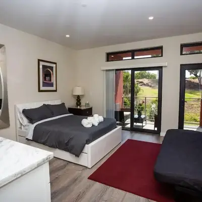 Steps to Balboa Park- Brand New Apt - Cozy Studio