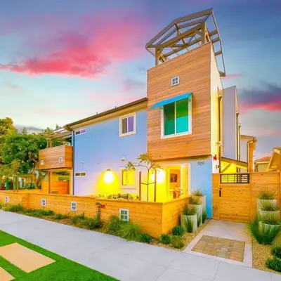 New Tremont Modern Beach