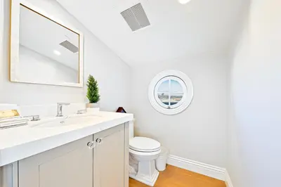 Gallery image of Luxury Beach Front Escape in Newport Beach