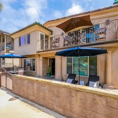 Palm Tree Getaway