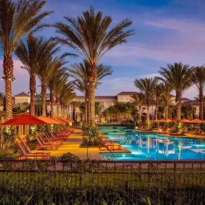 Luxury Irvine 2Bedrooms 2Bathrooms kitchen Pool apartment