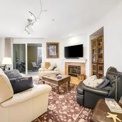 Ocean Pointe Getaway - 30-Night Minimum