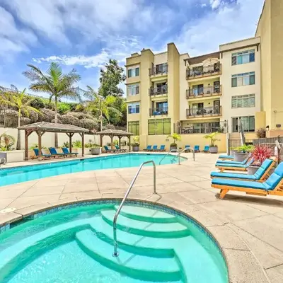 Breezy Oceanside Condo Less Than half Mi to Beach!