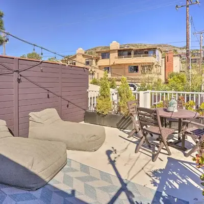 Luxe Laguna Home with Ocean View Walk to Beach