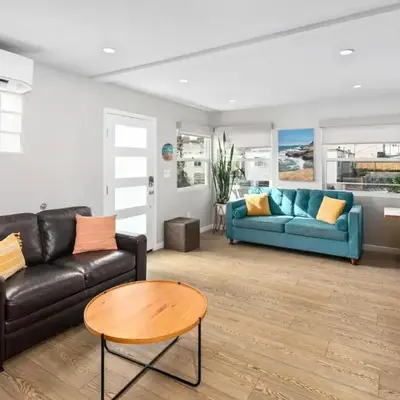 Newly Renovated 3BR Modern Apt in Heart of Ocean Beach