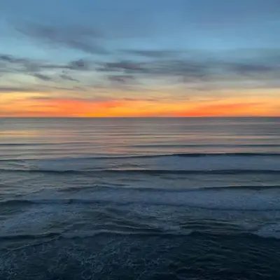 Steps To The BEST Beach . Surf . Spa . Main Street