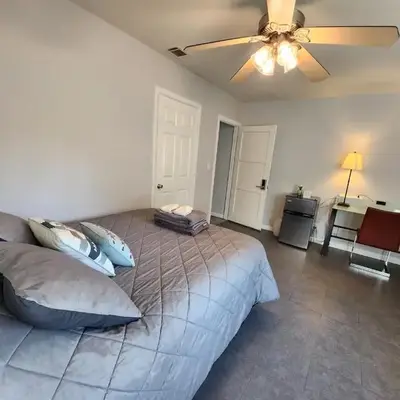 Private Room2 Own Entry Shared Bath One Guest Walk to UCSD