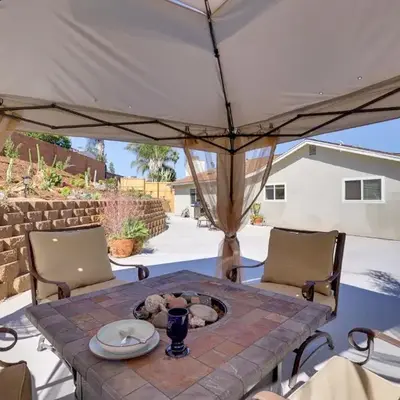 Sunny Vista Vacation Rental Home 12 Mi to Beach!
